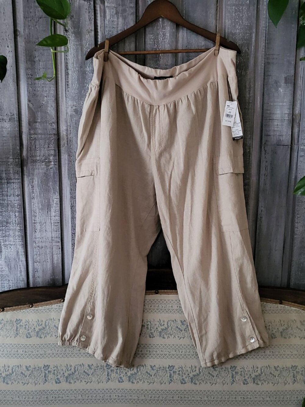 Linen Blend Wide Leg Cargo Capri Pants Plus Size 22 NWT